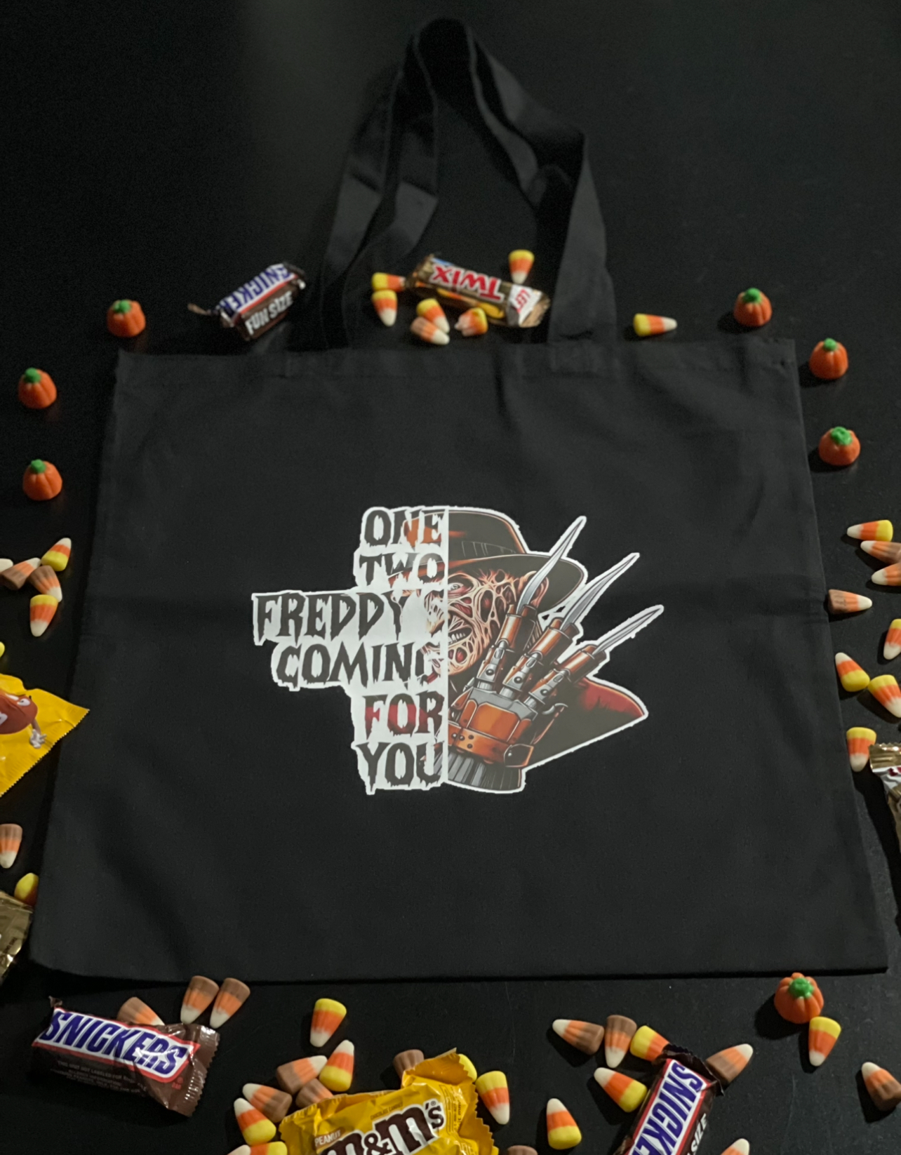 Halloween trick-or-treat tote bag